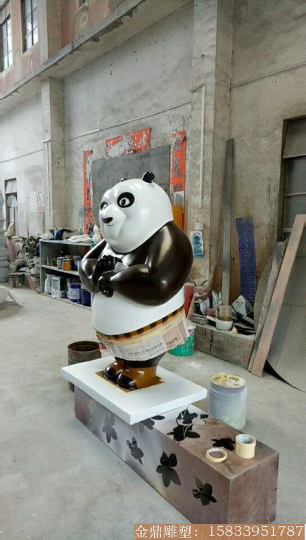 玻璃钢功夫熊猫雕塑 卡通雕塑2